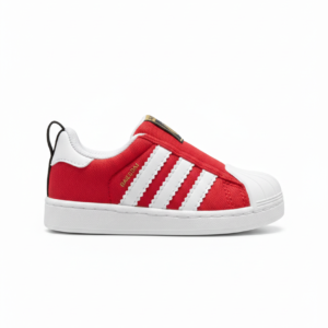 حذاء رياضي كلاسيكي